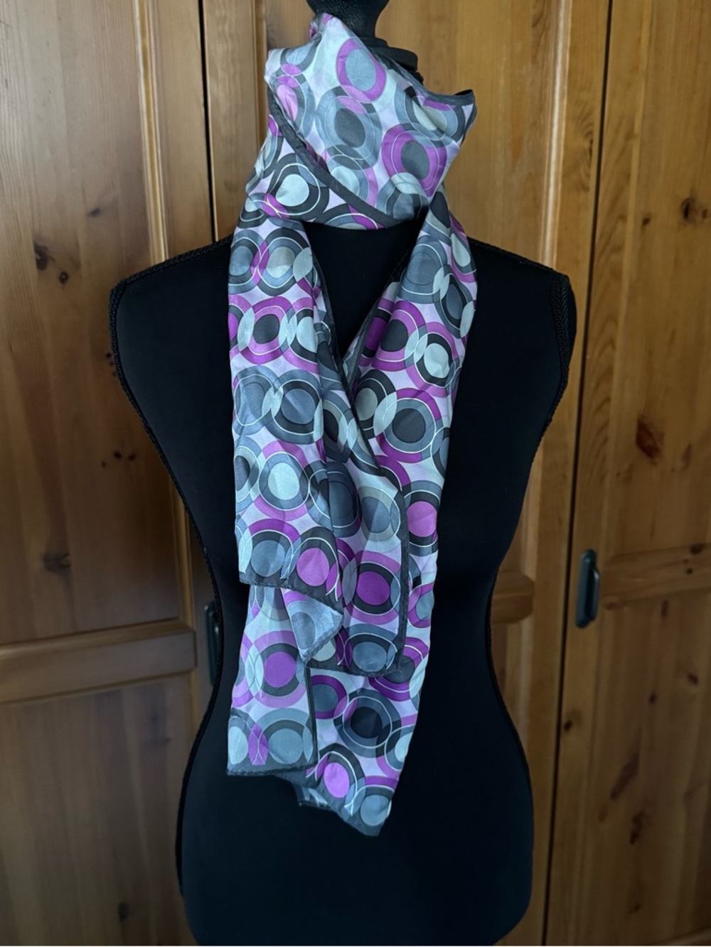 Echo Vintage 100% Silk Purple and Gray Retro Circle Print Rectangular Scarf